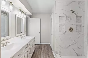 504 E Pennsylvania Ave, Van, TX 75790 - Photo 13