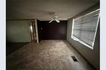 1832 Smokehouse Road, Granbury, TX 76049 - Photo 11