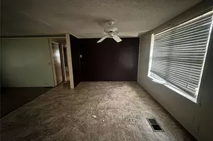 1832 Smokehouse Rd, Granbury, TX 76049 - Photo 11