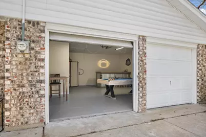 1209 Wildwood Drive, Arlington, TX 76011 - Photo 17