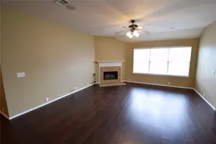 1006 Abigail Dr, Arlington, TX 76002 - Photo 7