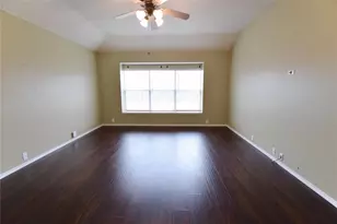 1006 Abigail Dr, Arlington, TX 76002 - Photo 9