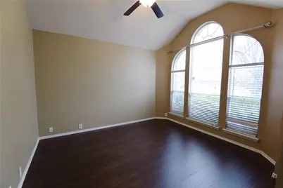 1006 Abigail Drive, Arlington, TX 76002 - Photo 13