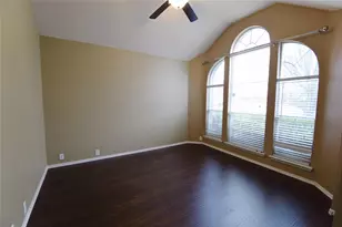 1006 Abigail Dr, Arlington, TX 76002 - Photo 13