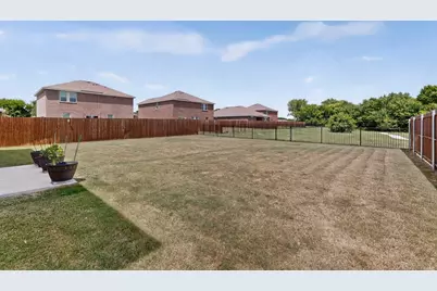 2208 Frio River Road, Glenn Heights, TX 75154 - Photo 19
