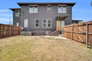 805 E Wise St, Bowie, TX 76230 - Photo 27