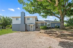 2942 Trails End, Aubrey, TX 76227 - Photo 5