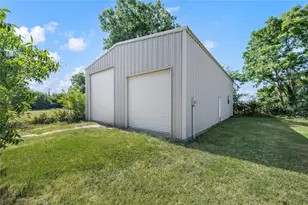 2942 Trails End, Aubrey, TX 76227 - Photo 37