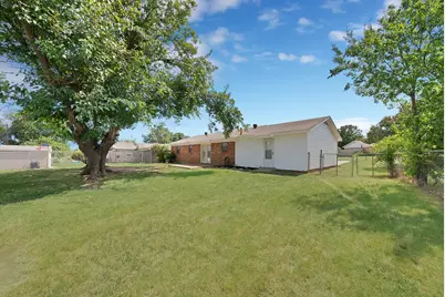 825 E Prairie View Road, Crowley, TX 76036 - Photo 25