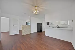 825 E Prairie View Rd, Crowley, TX 76036 - Photo 13