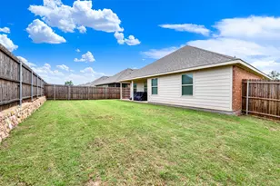 720 Willow View Way, Princeton, TX 75407 - Photo 27