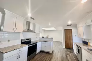 702 Mt Vernon Dr, Richardson, TX 75081 - Photo 3