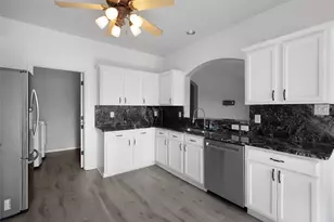 317 Sheridan Rd, Oak Point, TX 75068 - Photo 5