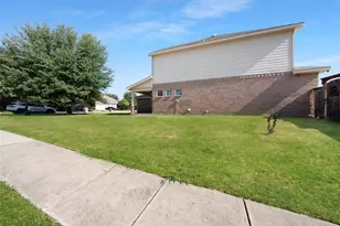 317 Sheridan Rd, Oak Point, TX 75068 - Photo 3