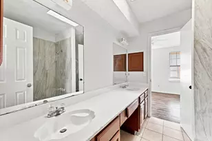 8005 Rothington Rd, Dallas, TX 75227 - Photo 13