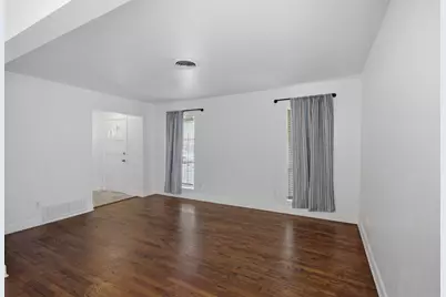 4126 Justice Lane, Garland, TX 75042 - Photo 5