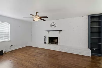 4126 Justice Lane, Garland, TX 75042 - Photo 9
