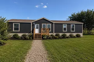 104 Grace Dr, Corsicana, TX 75110 - Photo 1