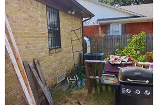 7315 Hunnicut Rd, Dallas, TX 75227 - Photo 15