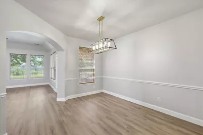 1581 Meadows Avenue, Lantana, TX 76226 - Photo 9