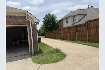 509 S Avalanche Drive, Murphy, TX 75094 - Photo 3