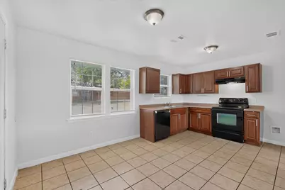 4525 Hunter Street, Haltom City, TX 76117 - Photo 11