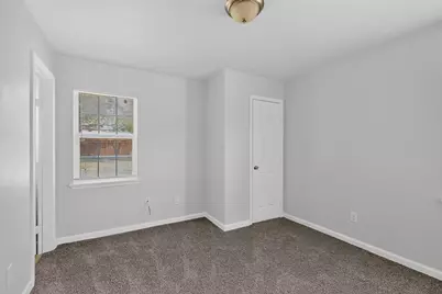 4525 Hunter Street, Haltom City, TX 76117 - Photo 19