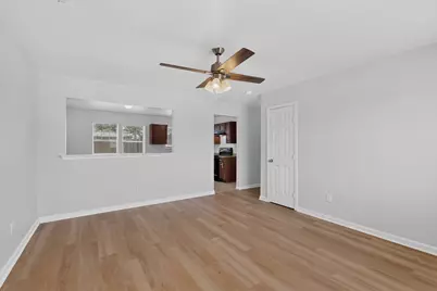 4525 Hunter Street, Haltom City, TX 76117 - Photo 9