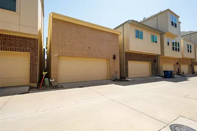 8234 Laflin Lane, Dallas, TX 75231 - Photo 27
