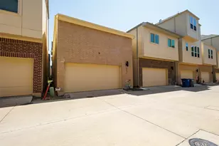 8234 Laflin Ln, Dallas, TX 75231 - Photo 27