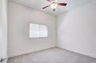 8234 Laflin Ln, Dallas, TX 75231 - Photo 25