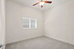 8234 Laflin Ln, Dallas, TX 75231 - Photo 23