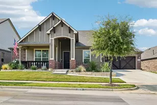2614 Long Cmn N, Rockwall, TX 75032 - Photo 1