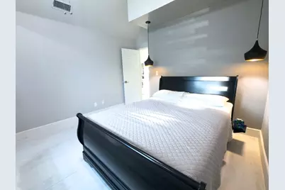 7906 Thorneywood Road, Plano, TX 75024 - Photo 13