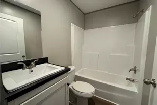 1800 Oak Grove Road E, Burleson, TX 76028 - Photo 15
