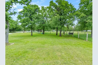 426 County Road 3435, Paradise, TX 76073 - Photo 37