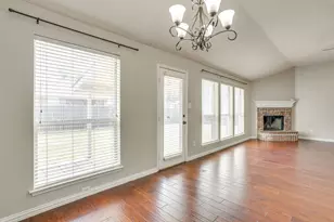 400 Bretts Way, Burleson, TX 76028 - Photo 11