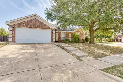 400 Bretts Way, Burleson, TX 76028 - Photo 31