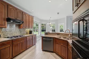 2912 Blue Sage Ct, Flower Mound, TX 75028 - Photo 11
