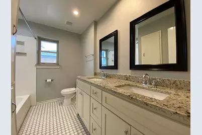 11005 Wyatt Street, Dallas, TX 75218 - Photo 9