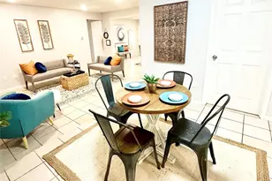 2111 Warwick Dr, Arlington, TX 76015 - Photo 9