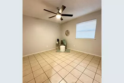 2111 Warwick Drive, Arlington, TX 76015 - Photo 31