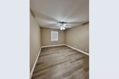 1914 W Northgate Drive, Irving, TX 75062 - Photo 13