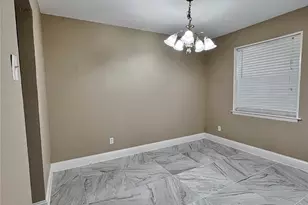 1914 W Northgate Dr, Irving, TX 75062 - Photo 5