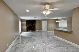 1914 W Northgate Dr, Irving, TX 75062 - Photo 11