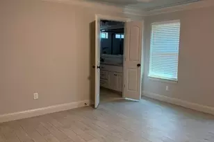 224 Jacinth Ln, Granbury, TX 76049 - Photo 9