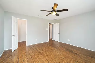5409 Slay Drive, The Colony, TX 75056 - Photo 11