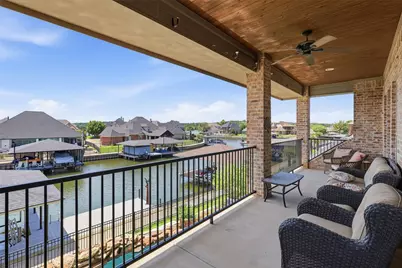 2606 Waters Edge Drive, Granbury, TX 76048 - Photo 29