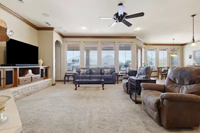 2606 Waters Edge Drive, Granbury, TX 76048 - Photo 5