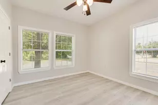 2203 Wesley St, Greenville, TX 75401 - Photo 21